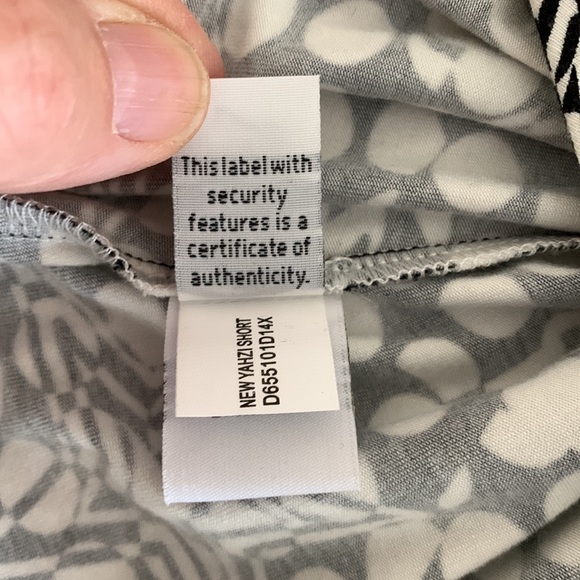 EUC Diane Von Furstenberg wrap dress - Picture 9 of 10